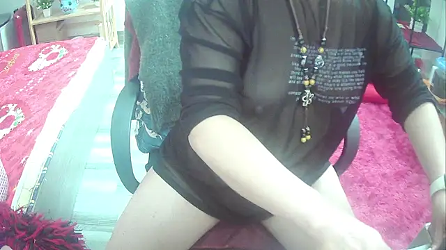 Snapshot of Miu-Le chatting on March 2025 05:33:01 AM Miu-Le online show from March 2025 05:33:01 AM