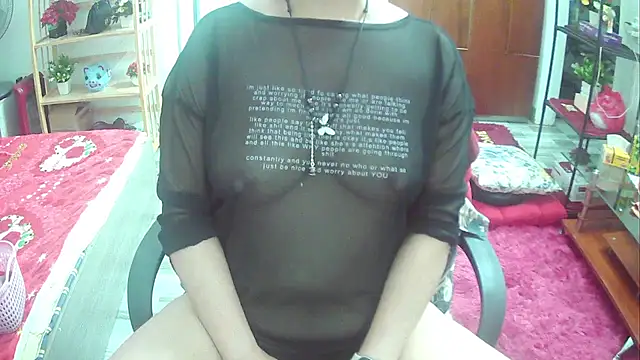 Snapshot of Miu-Le chatting on March 2025 07:58:02 AM Miu-Le online show from March 2025 07:58:02 AM