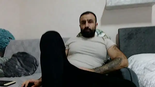 Snapshot of ivat80 chatting on December 2024 07:10:01 PM ivat80 online show from December 2024 07:10:01 PM