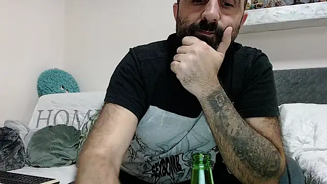 Snapshot of ivat80 chatting on December 2024 06:27:01 PM ivat80 online show from December 2024 06:27:01 PM