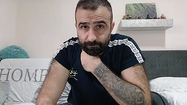 Snapshot of ivat80 chatting on December 2024 07:44:02 AM ivat80 online show from December 2024 07:44:02 AM