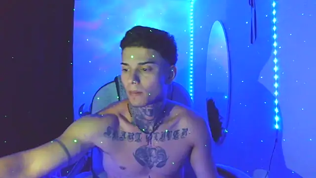 Skartoliver online show from October 2025 03:59:01 AM