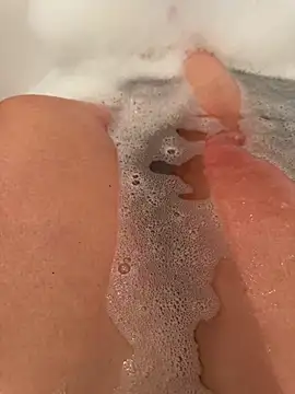 parismira online show from December 2024 01:01:02 PM