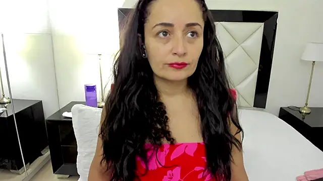  luna  sweet  online show from February 2025 03:39:02 AM