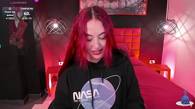 Megan wolf1  online show from November 2025 03:37:02 AM