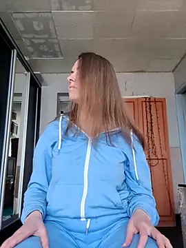 Evelina cute online show from March 2026 10:32:02 AM