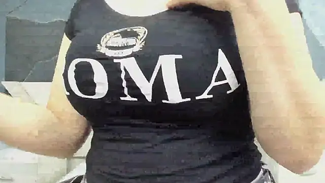 Snapshot of AmberGreyy_ chatting on March 2025 12:32:02 PM AmberGreyy online show from March 2025 12:32:02 PM