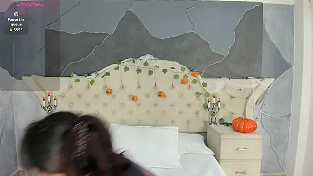 Snapshot of AmberGreyy_ chatting on October 2025 05:25:01 PM AmberGreyy online show from October 2025 05:25:01 PM