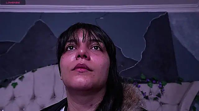 AmberGreyy  online show from April 2026 02:03:01 PM