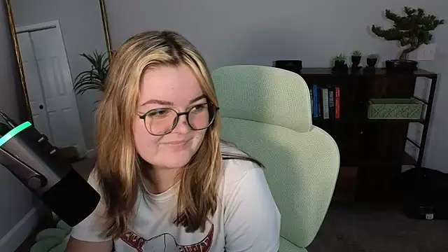 rodeobrii online show from September 2025 02:57:01 AM