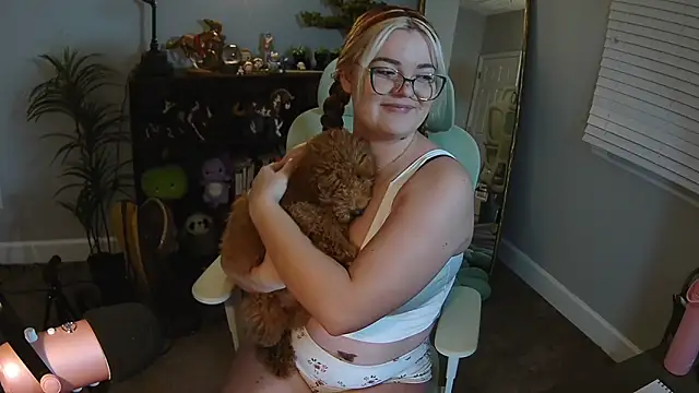 rodeobrii online show from December 2025 03:03:02 AM