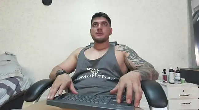 Teilor Creed online show from January 2025 08:02:01 PM