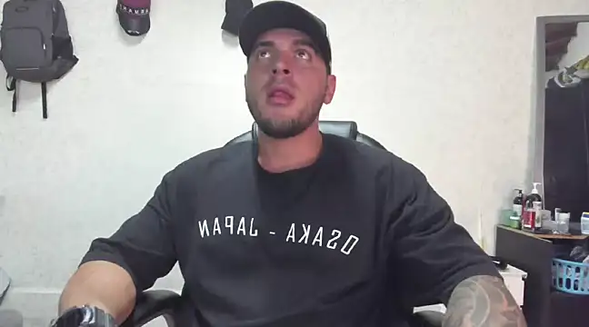 Teilor Creed online show from January 2025 08:37:01 PM