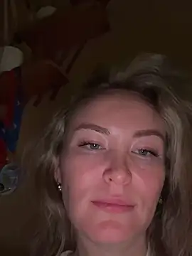 Snapshot of LovenseLush chatting on January 2025 10:48:01 PM LovenseLush online show from January 2025 10:48:01 PM