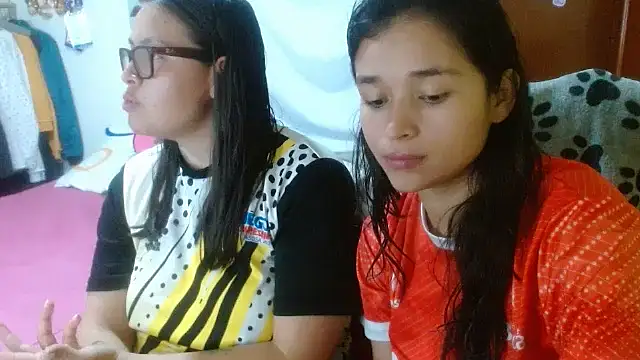 clayre and jill online show from October 2025 04:57:01 AM