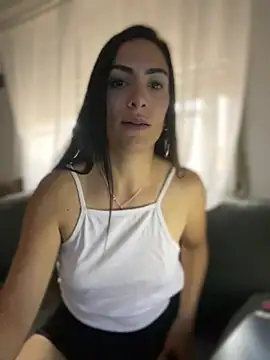 Snapshot of alessandra-a chatting on March 2025 07:35:01 PM alessandra-a online show from March 2025 07:35:01 PM