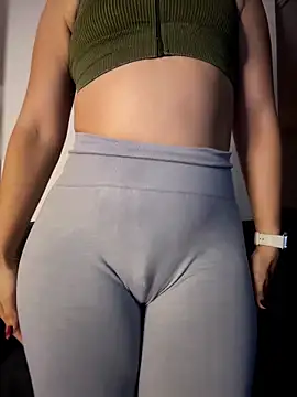 alessandra-a online show from April 2026 02:09:02 AM