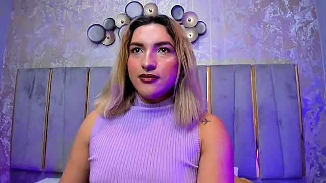 TomLondon  online show from November 2025 11:57:02 AM