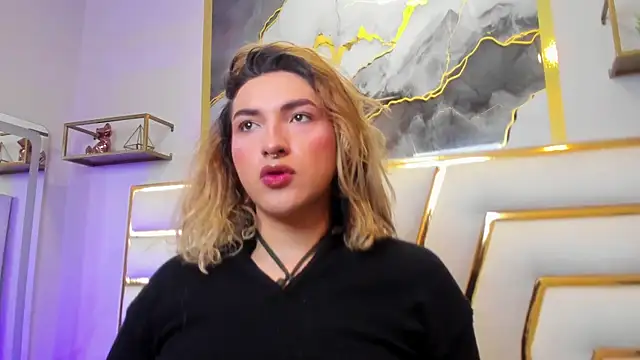 TomLondon  online show from December 2025 01:39:02 PM