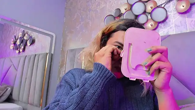 TomLondon  online show from January 2026 01:46:02 PM