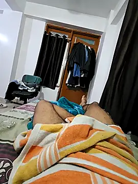 Snapshot of villagb12 chatting on September 2025 08:36:01 PM villagb12 online show from September 2025 08:36:01 PM