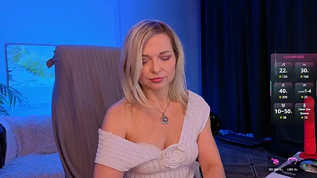 Gloria Lovely online show from July 2026 11:38:02 AM