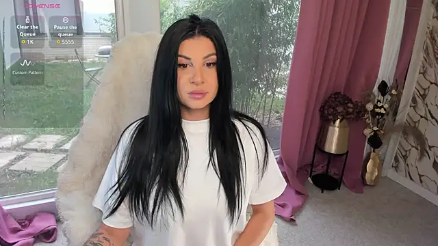 patriciakeys online show from October 2025 06:46:02 AM