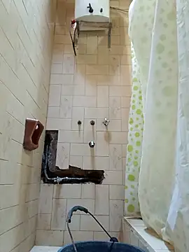 puak6666 online show from October 2025 02:40:01 PM