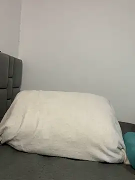 BrittanyDiaz online show from October 2025 07:00:01 PM