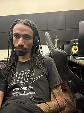 hotcamboy420 online show from February 2026 03:02:01 AM