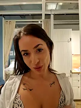 LydiaMaus96 online show from October 2025 12:37:01 PM