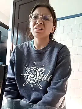 karlamorris  online show from January 2025 02:07:02 PM