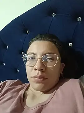 karlamorris  online show from October 2025 03:14:01 AM