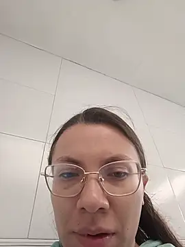 karlamorris  online show from December 2025 01:20:02 PM