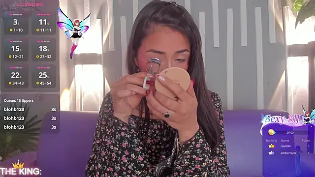 Snapshot of Sophy_SmileSweet chatting on January 2025 02:43:01 PM Sophy SmileSweet online show from January 2025 02:43:01 PM