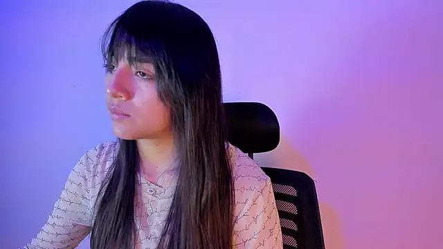 Snapshot of Sophy_SmileSweet chatting on January 2025 11:41:01 AM Sophy SmileSweet online show from January 2025 11:41:01 AM