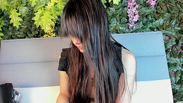 Snapshot of Sophy_SmileSweet chatting on February 2025 11:33:01 AM Sophy SmileSweet online show from February 2025 11:33:01 AM