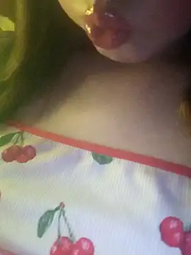 Snapshot of youka_tr chatting on July 2026 05:03:02 AM youka tr online show from July 2026 05:03:02 AM