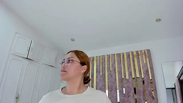 LeahxBarker online show from January 2025 11:05:01 PM