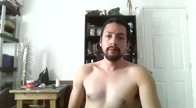 Andresarr93 online show from December 2024 09:18:02 PM