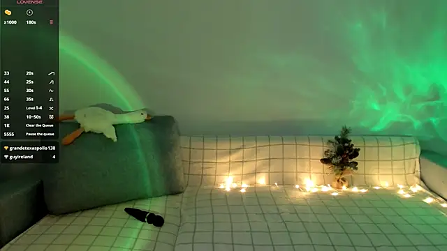 Snapshot of crystal_lilith chatting on December 2024 11:18:02 AM crystal lilith online show from December 2024 11:18:02 AM