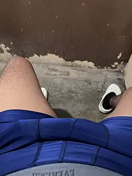 Snapshot of Luis455gomez chatting on December 2024 02:52:01 AM Luis455gomez online show from December 2024 02:52:01 AM