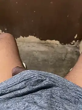 Snapshot of Luis455gomez chatting on February 2025 10:53:01 PM Luis455gomez online show from February 2025 10:53:01 PM