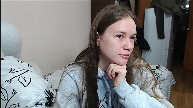 Snapshot of leila_bambi_ chatting on December 2024 09:11:02 PM leila bambi online show from December 2024 09:11:02 PM