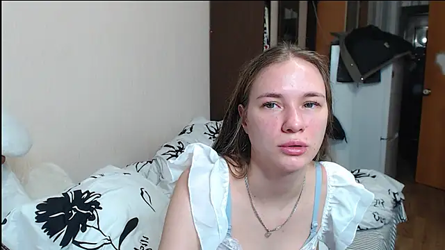 Snapshot of leila_bambi_ chatting on December 2024 09:26:02 PM leila bambi online show from December 2024 09:26:02 PM