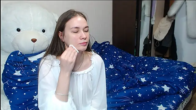 Snapshot of leila_bambi_ chatting on January 2025 04:29:01 AM leila bambi online show from January 2025 04:29:01 AM