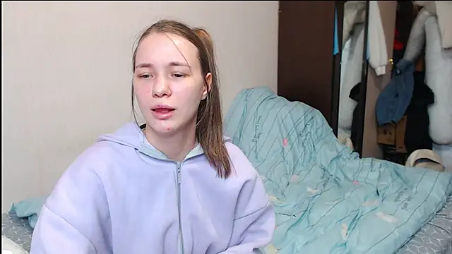 Snapshot of leila_bambi_ chatting on February 2025 02:51:02 AM leila bambi online show from February 2025 02:51:02 AM