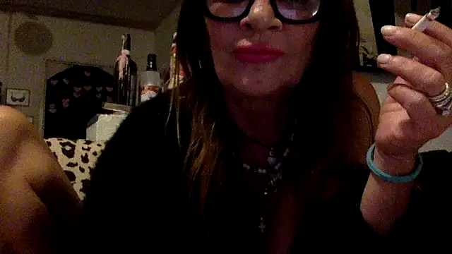 gildamilf online show from October 2025 06:06:01 PM