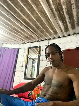 Larry-n-clouds online show from November 2025 02:54:01 AM