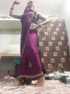 UrvashiRani online show from April 2026 08:26:02 PM